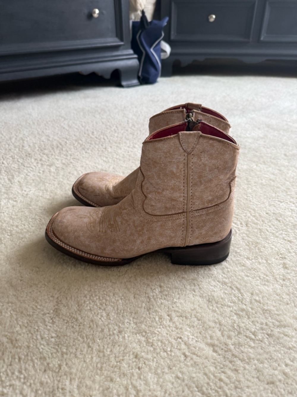 Ferrini Leather Western Ankle Boots in Light Beige
